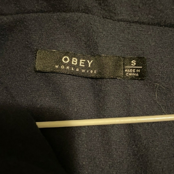 Obey windbreaker with front pocket - Picture 6 of 10